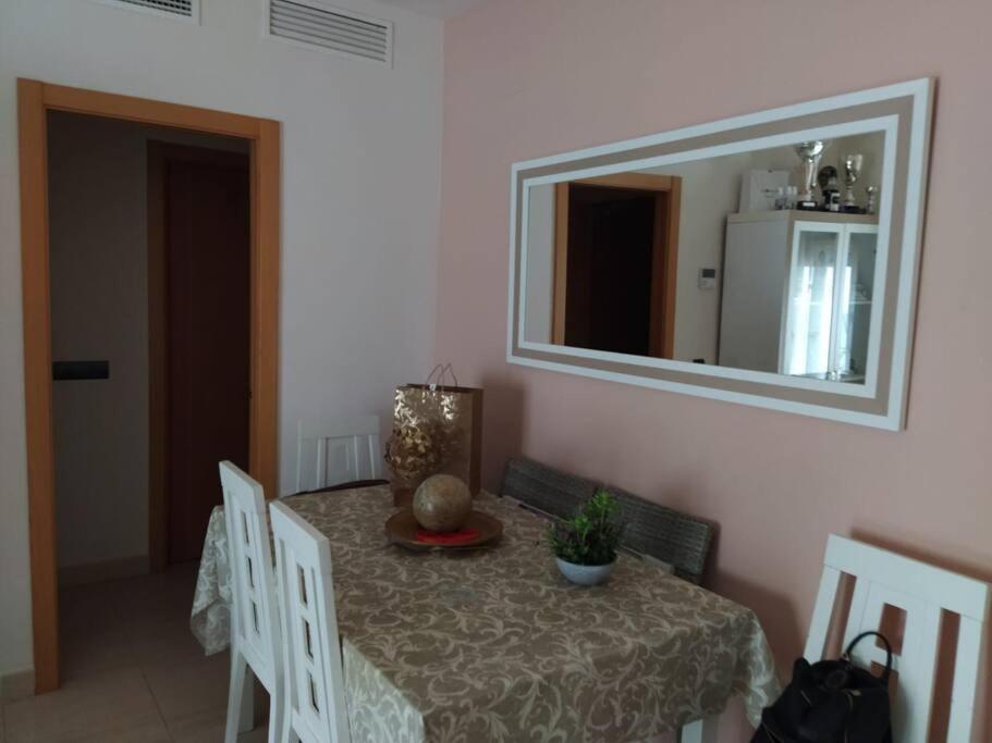 Bajo Puerta De Alcazaba Apartment เรตามาร์ ภายนอก รูปภาพ