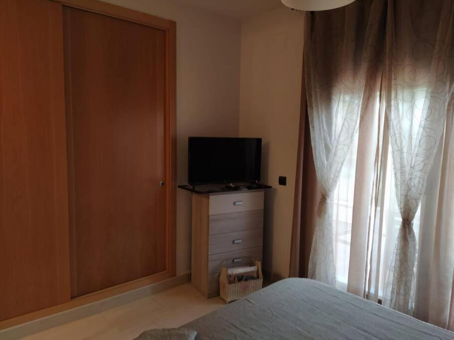 Bajo Puerta De Alcazaba Apartment เรตามาร์ ภายนอก รูปภาพ